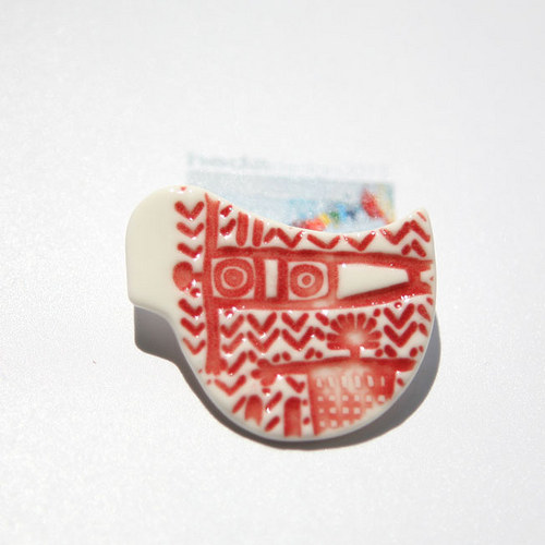 Porcelánče IndiRed (porcelánová brož) — foto 2