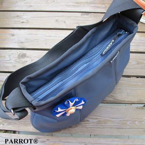 BLUE METALLICA - kožená - PARROT® — foto 5