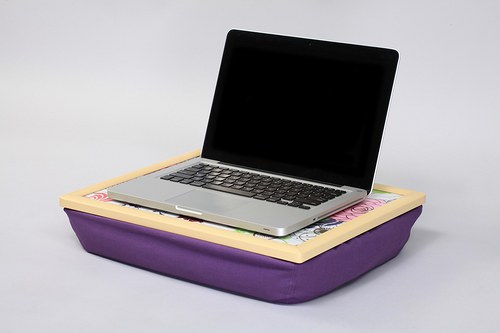 Stoleček pod notebook/snídani do postele LaPilou — foto 4