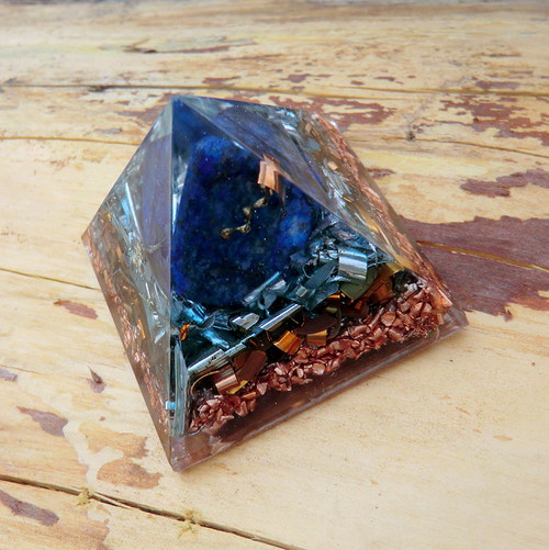 Orgonit - Pyramida 4x4cm - Lapis / zamluveno — foto 6