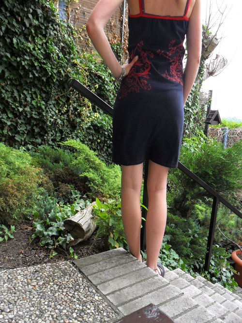 Šaty — foto 3