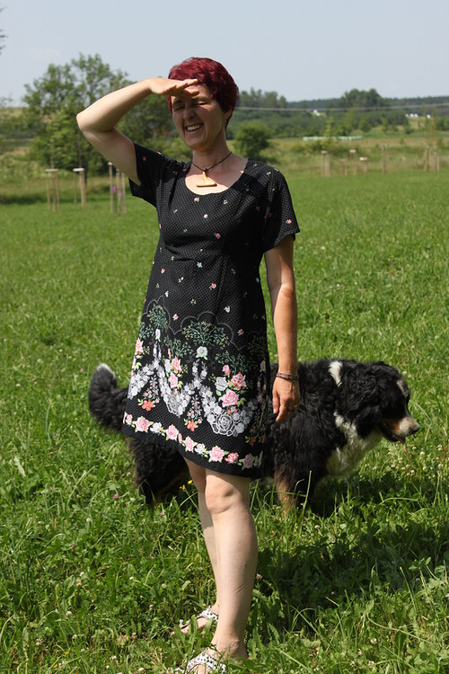Černé s růžema — foto 4