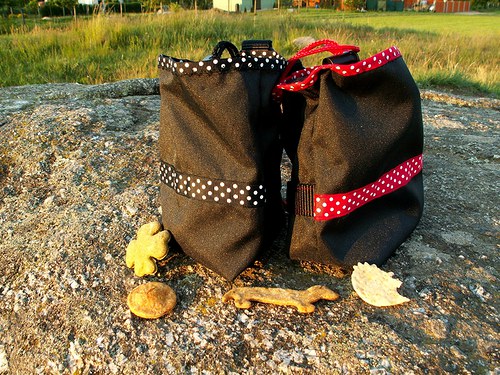 Pamlskovník elegán - černý s puntíky — foto 2