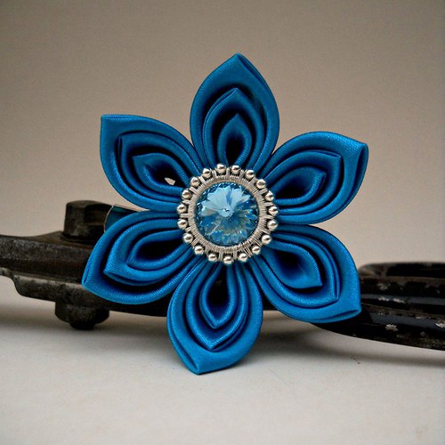 Kanzashi sponka/brož Kawa — foto 2
