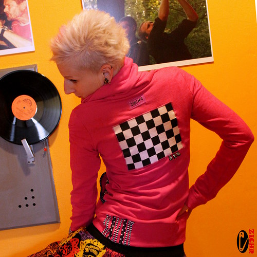 Ska in pink (mikina vel. M) — foto 4