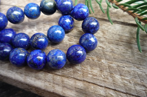 Vrtaný lapis lazuli 8 mm 2 ks — foto 2
