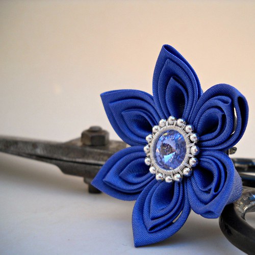 Kanzashi sponka/brož Oki — foto 2