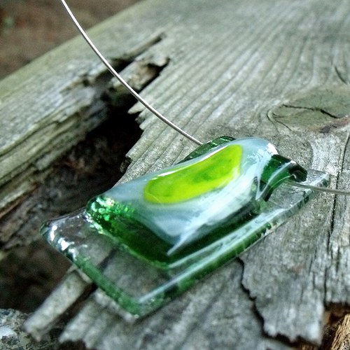 Skleněný šperk "SPRING" — foto 3