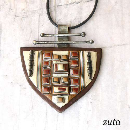 Aztécký (hnědobéžový) — foto 2