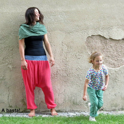 Lehké bavlněné kalhoty. — foto 5