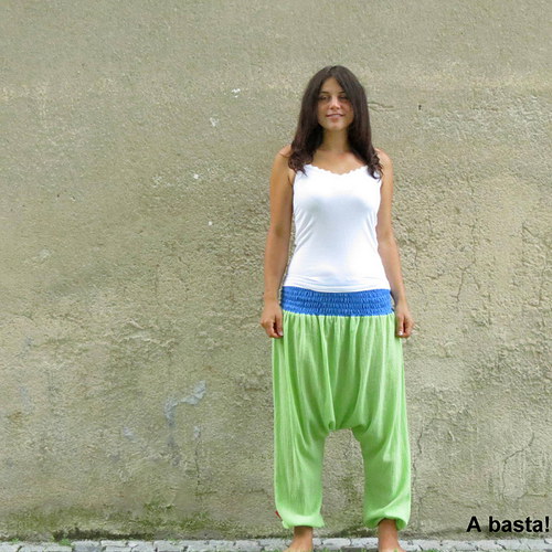 Lehké bavlněné kalhoty. — foto 3
