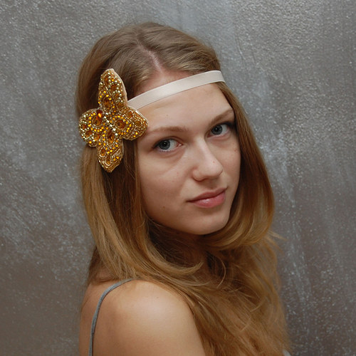 Zářivý motýlek ... čelenka — foto 2