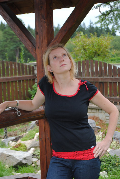Černé lemované puntíkem, vel. M — foto 2