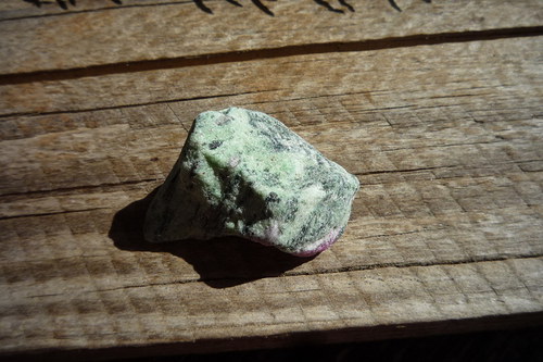 Surový rubín č. L4830 — foto 2