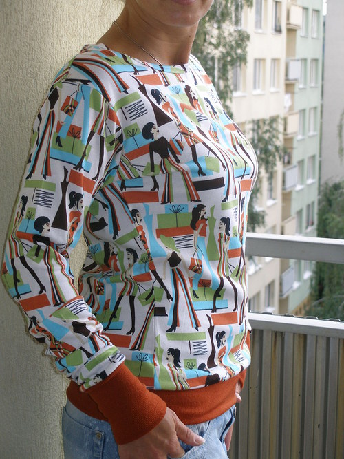 Triko s dámičkami.... — foto 4