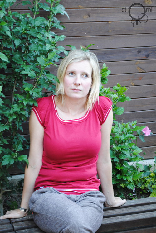 Jahodové triko, vel. S — foto 2