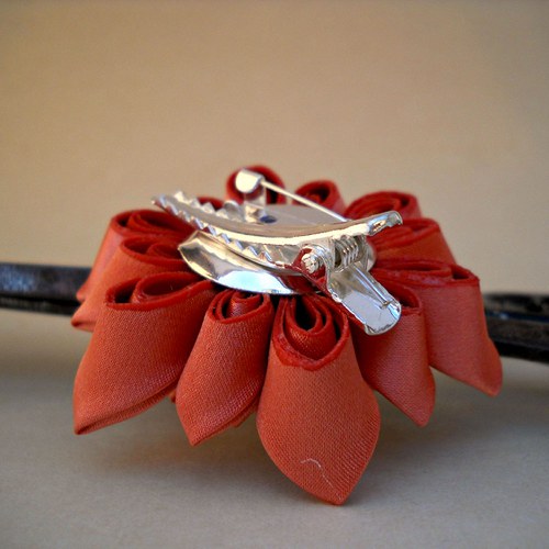 Kanzashi spona/brož Cinnabar — foto 3
