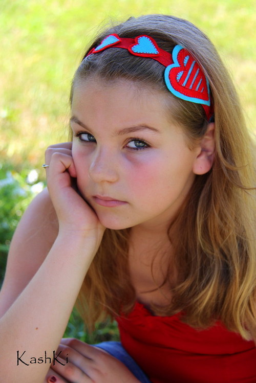Čelenka do vlasů - srdíčka — foto 2