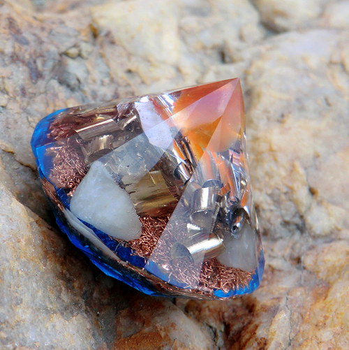 Osobní orgonitek - Karneolový diamant — foto 3