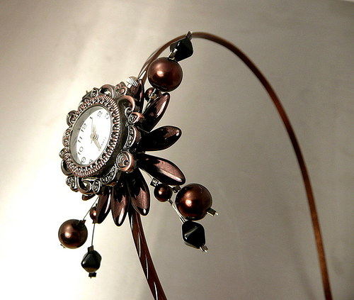 Čelenka : " Time is money " — foto 2