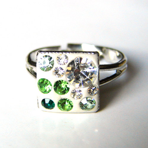 Exclusive Cube Green in White prsten — foto 3