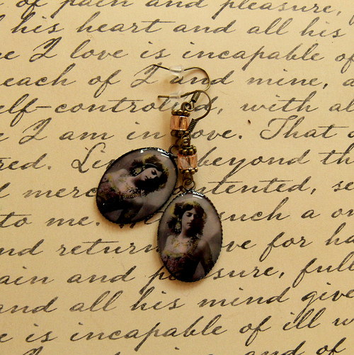 Earrings with famous spy n.2 — foto 2