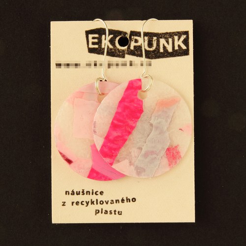 Náušnice z recyklovaného plastu — foto 2