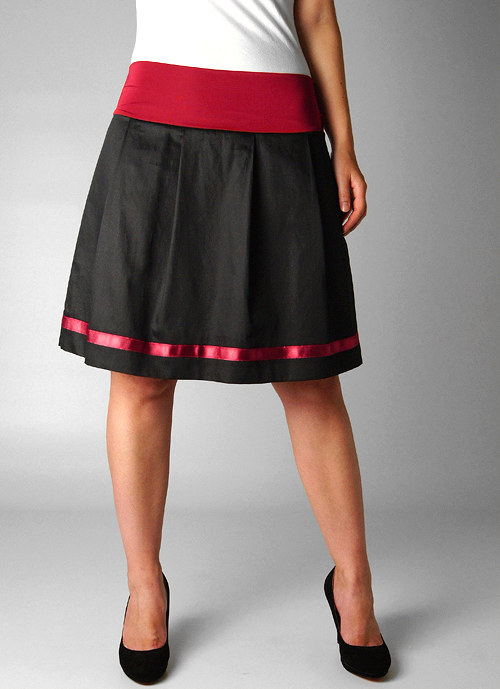 Black satin (poslední kus!) — foto 2