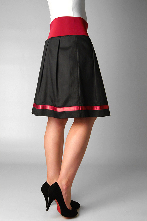 Black satin (poslední kus!) — foto 3
