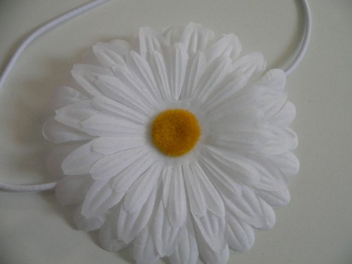 Čelenka pro malou slečnu - bílá gerbera — foto 3