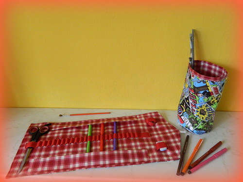 Penál a tužkovník - komix — foto 2