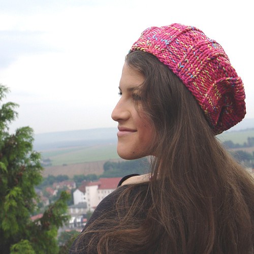 HALÓ, TADY JSEM!.... baret — foto 3
