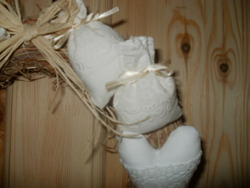 Věnec z babiččiny krajky — foto 3