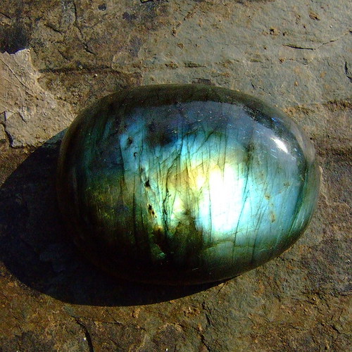 Labradorit de luxe, kabošon č.368 34x45mm — foto 2