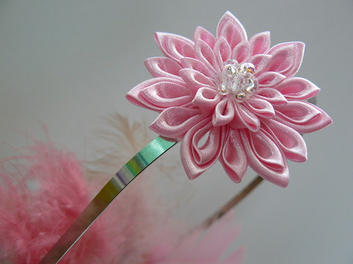 Kanzashi růžová čelenka — foto 2