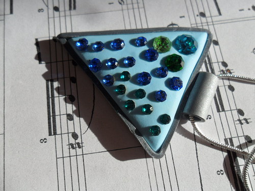 Náhrdelník TRIANGL CRYSTAL — foto 3