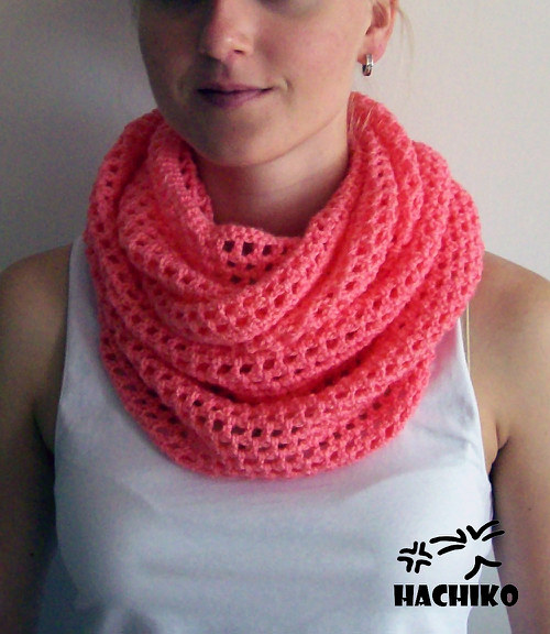 VÝPRODEJ! pc 360,- Háčkovaný nákrčník 2 — foto 3