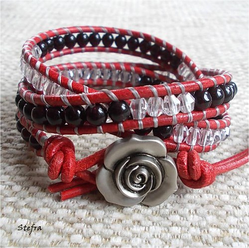 Red rose - kožený náramek — foto 4
