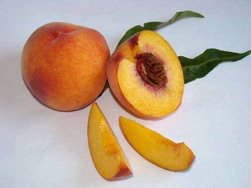 Úžasná broskvová marmeláda 200 g — foto 2
