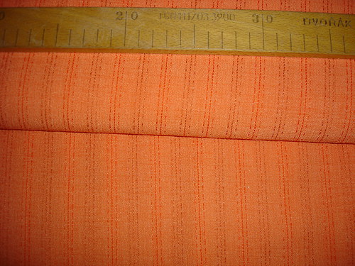 Oranžový polyester 2m šíře 145cm — foto 3