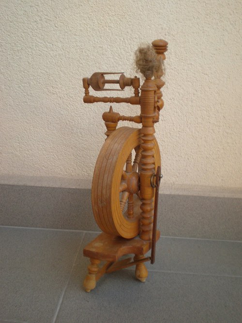 Dřevěný kolovrátek — foto 3