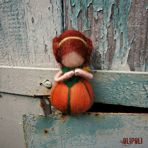 Dýňová panenka oranžová — foto 2