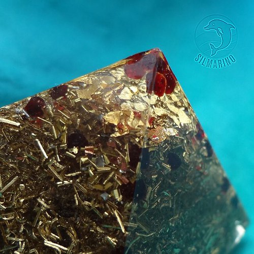 Orgonitová pyramidka "barvy exotiky" — foto 5