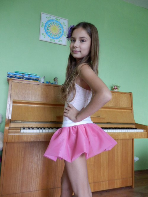***Růžová taneční sukýnka — foto 3