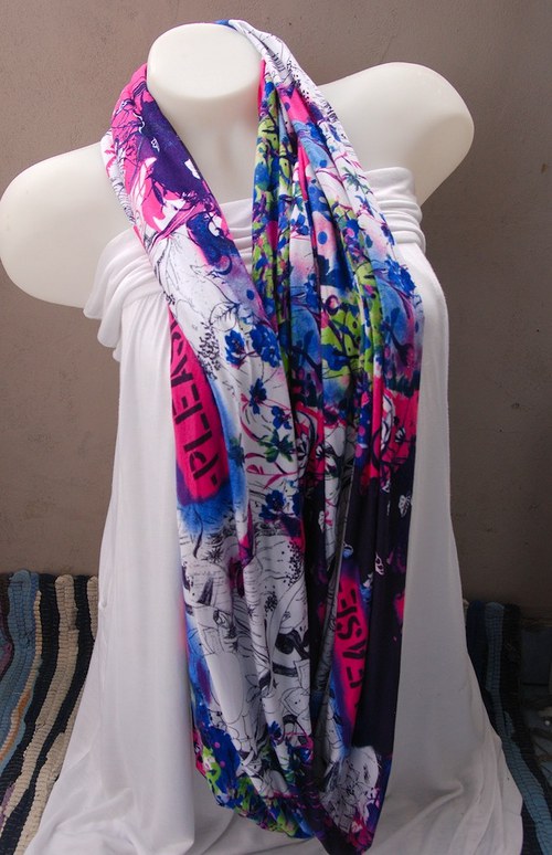 Nákrčník multicolor — foto 2