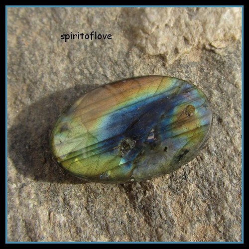 Labradorit L.Ovál 5 — foto 3