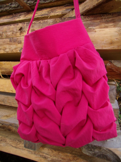 SLEVA kabelka 3D magenta — foto 2