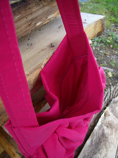 SLEVA kabelka 3D magenta — foto 3