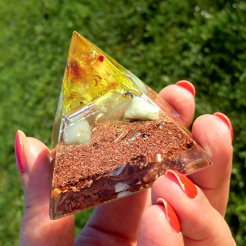 Orgonit Pyramida B* Sluníčkový citrín * — foto 2