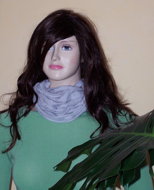 Střapatý nákrčník ,,The Grey" — foto 2